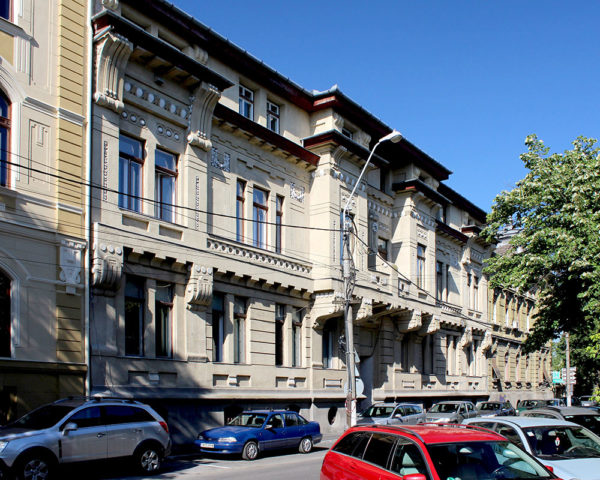 Timisoara,_Spitalul_CFR_(1)